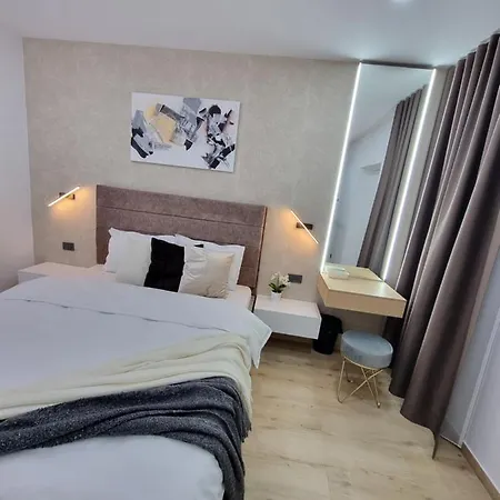 Casa Chiper - Parter * Brasov