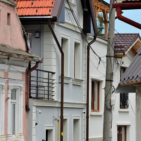 Casa Chiper - Parter * Brasov